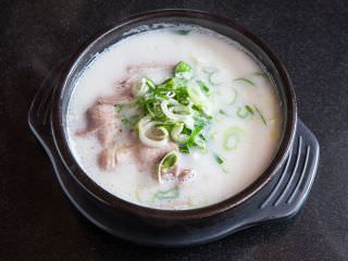 豚肉スープご飯「豚湯飯(トンタンバン)」