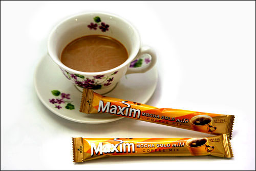 スティックコーヒー(1袋):75kcal スティックコーヒー(1袋):75kcal