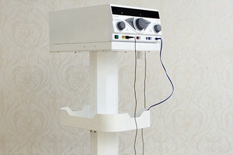 高周波機器
にきび治療におすすめの高周波機器です。 高周波機器
にきび治療におすすめの高周波機器です。