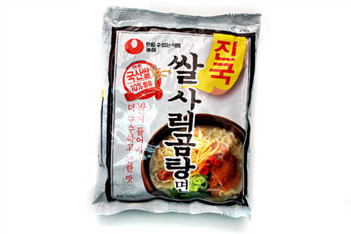 コムタン麺(農心)
850ウォン 460kcal コムタン麺(農心)
850ウォン 460kcal