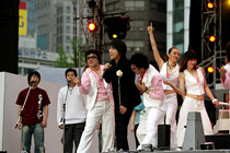 HiSeoul�t�F�X�e�B�o���`�_�C�i�~�b�N�\�E���`