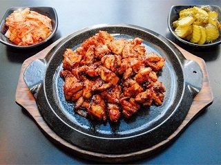 夏に食べたい韓国の真っ赤な激辛グルメ