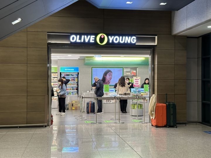 OLIVE YOUNG 仁川空港第１旅客ターミナル店