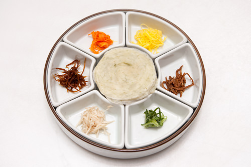 九節板(8種の具の薄焼き巻き)｜韓国料理・グルメガイド｜韓国