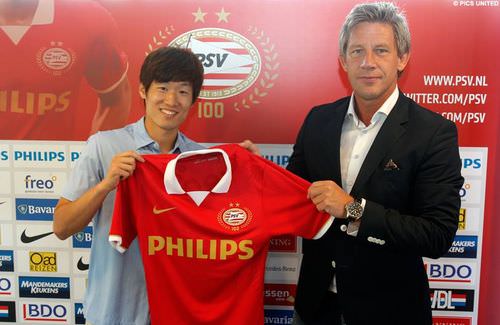 朴 智星（パク・チソン） 長袖 ユニフォーム 韓国 サッカー元韓国代表のパク・チソンが引退…7月に挙式 - Kstyle