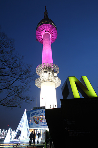 紫の照明は特にPM2.5とは関係がないそう