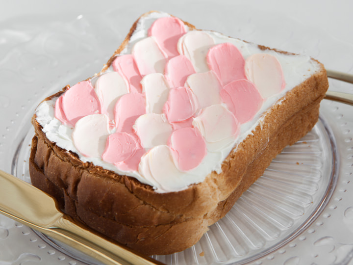 MND COFFEEのウェーブトースト