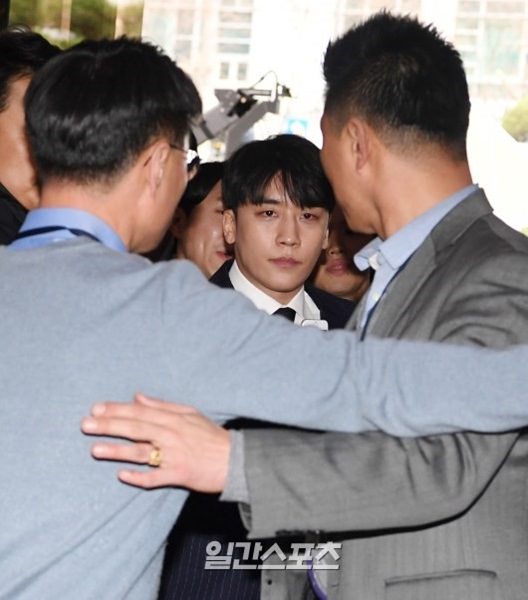 警察署に出頭するよう呼び出されましたか？