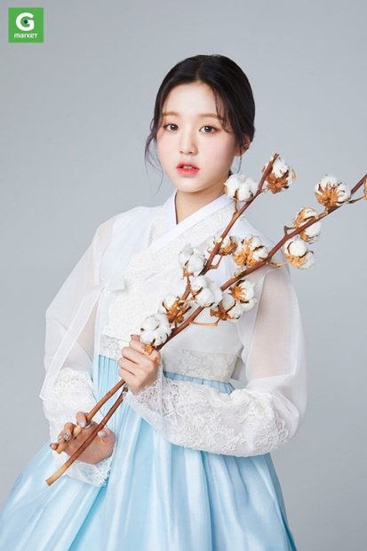 ウォニョン 3D トレカ IVE IZONE 韓国伝統衣装 IZ*ONEチャン・ウォニョン、韓服姿で秋夕あいさつ | 韓国の芸能