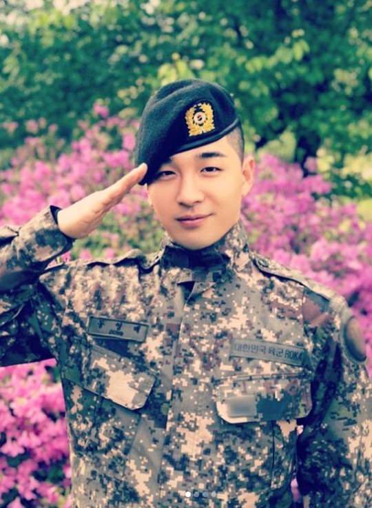 bigbangのsol 敬礼で知らせた除隊の認証ショット 韓国の芸能ニュース 韓国旅行 コネスト bigbangのsol 敬礼で知らせた除隊の認証ショット 韓国の芸能ニュース 韓国旅行 コネスト