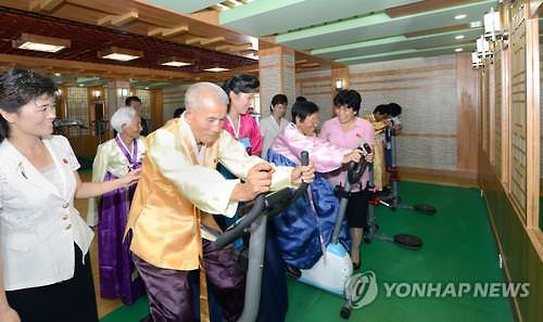 韓国人平均寿命 3歳 がんでなければ3 7年長く生きられる 韓国の社会 文化ニュース 韓国旅行 コネスト 韓国人平均寿命 3歳 がんでなければ3 7年長く生きられる 韓国の社会 文化ニュース 韓国旅行 コネスト
