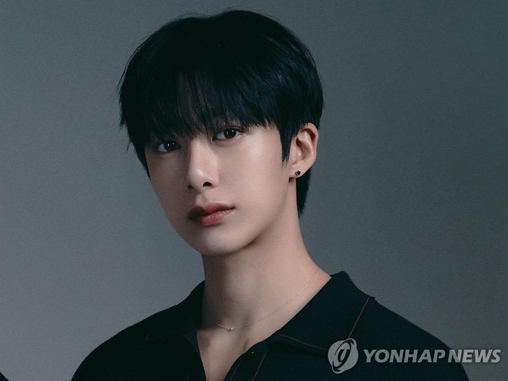 monstax モンエク ヒョンウォン トレカ 12枚セット ヒョンウォン(HYUNGWON) ブレスレット MONSTA X トレカヒョン
