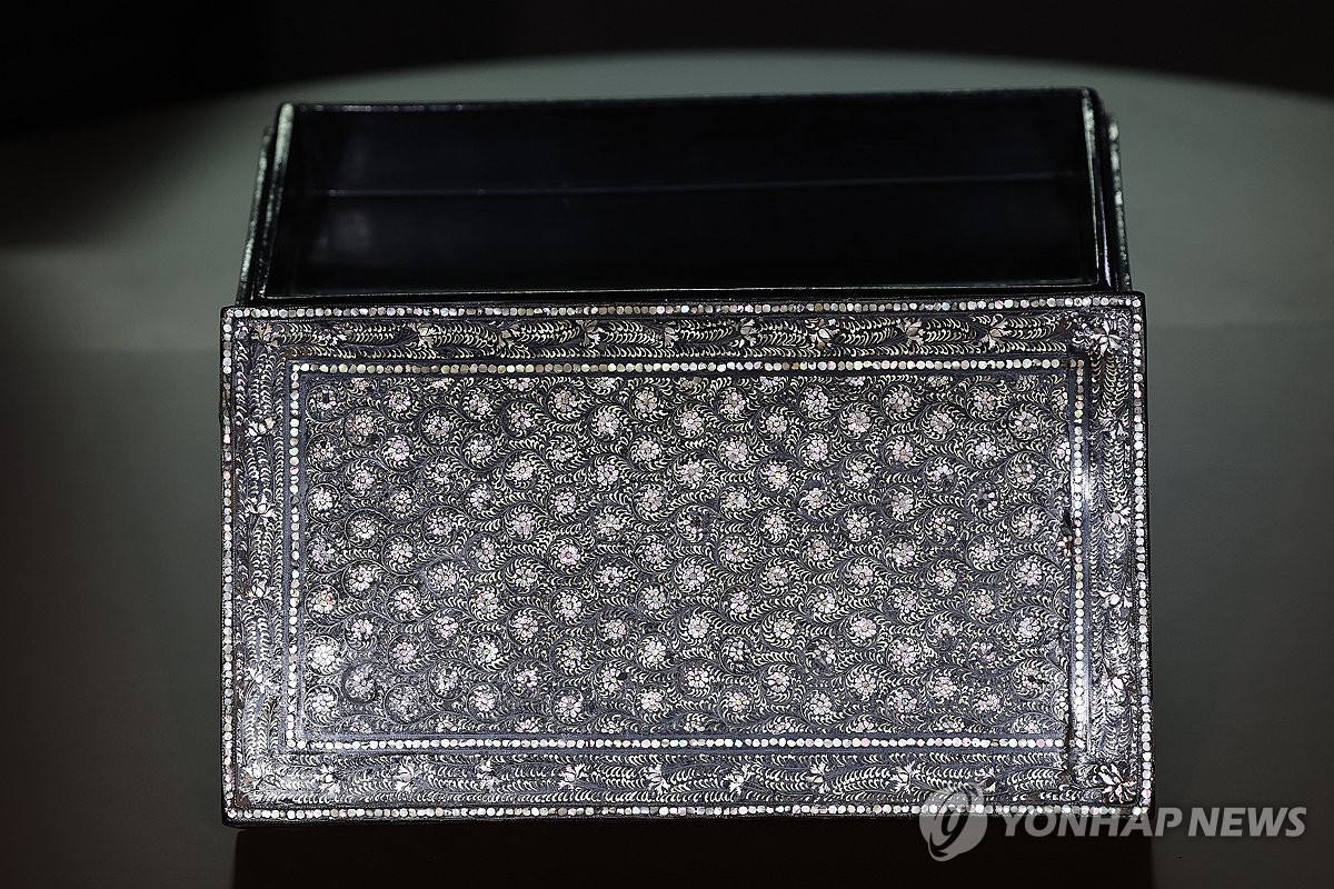 日本から戻った高麗時代の螺鈿箱 ソウルの博物館で特別展始まる | 韓国