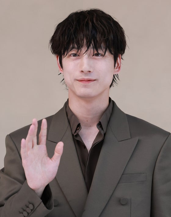 坂口健太郎、9月に韓国初のファンミーティングを開催「会える日を