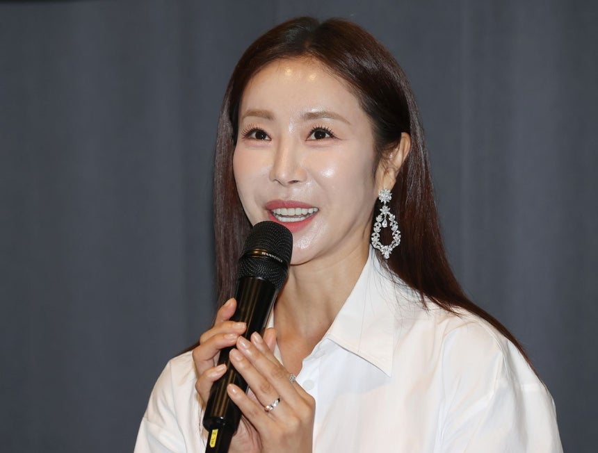 47歳の女優ハン・ダガム、結婚6年で妊娠…「韓国芸能界最高齢での出産