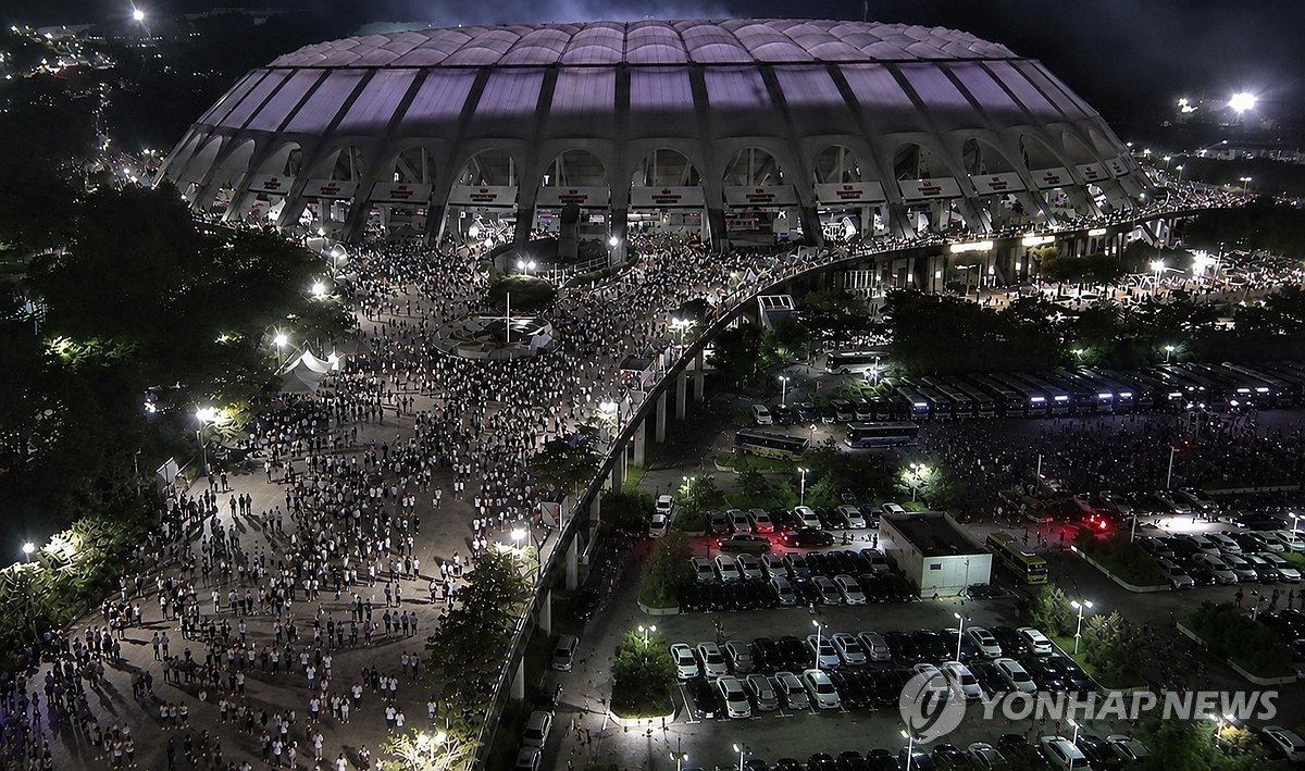BTS公演 2日間で11万人が釜山訪問＝経済効果顕著に | 韓国の社会
