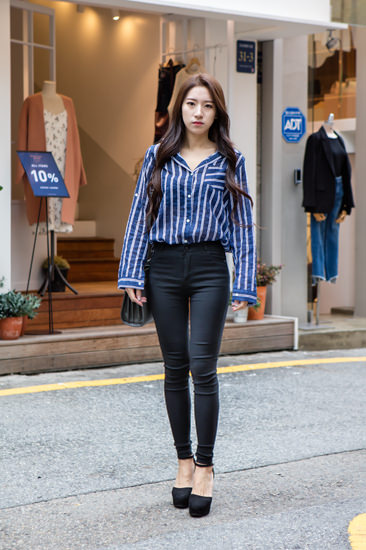 ソウルファッションスナップ 16年09月30日 新沙洞 カロスキル 韓国文化と生活 韓国旅行 コネスト