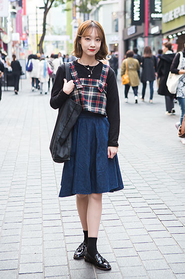 ソウルファッションスナップ 16年10月14日 明洞 韓国文化と生活 韓国旅行 コネスト