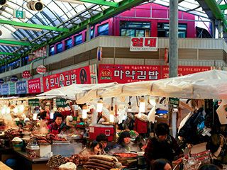 伝統市場＋韓国大型マート お買い物ツアー