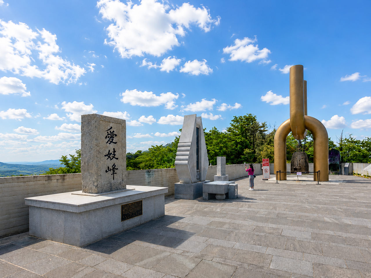 北朝鮮が見えるスタバ(愛妓峰平和生態公園)＋聖水エリア人気スポット