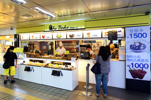 ベーカリーや軽食店など