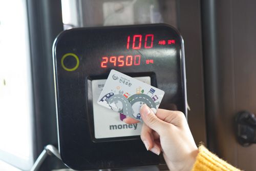 降車時も端末機にタッチ