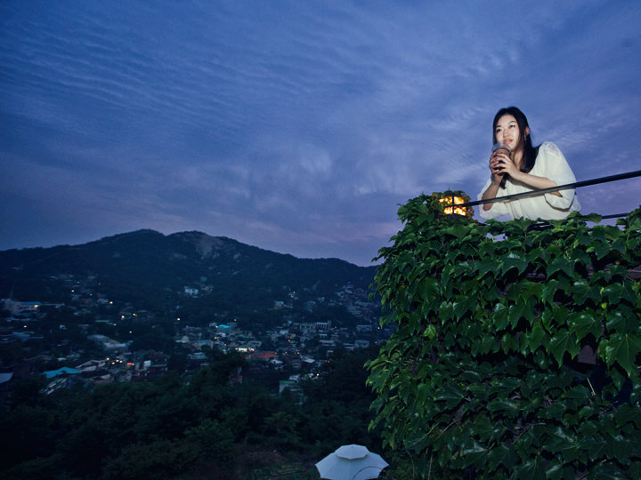 ガイドさんオススメの2階テラス席で景色を満喫