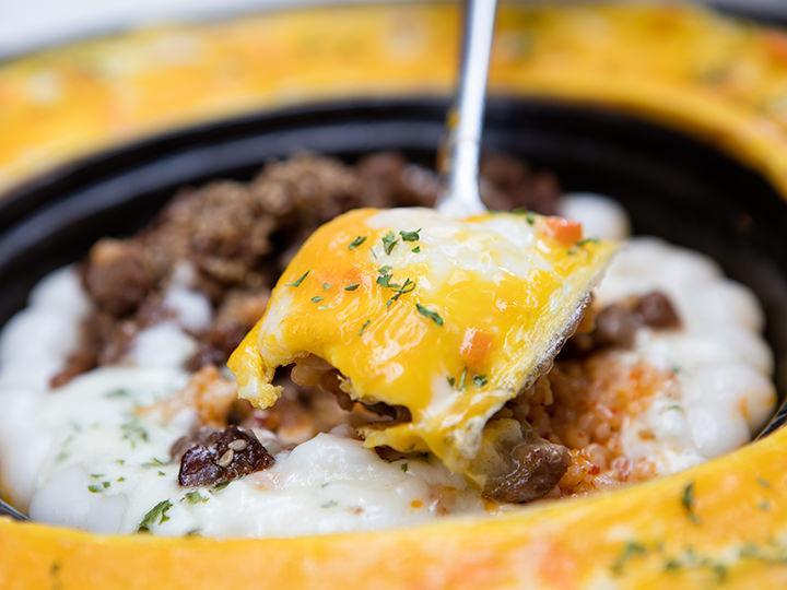 キムチの辛みを卵がフワッと包み込んでくれます