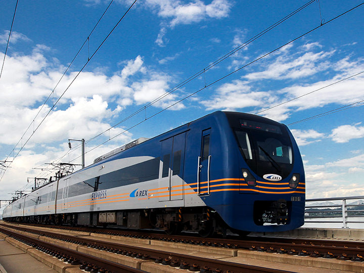 空港鉄道A'REX(ソウル駅→仁川国際空港片道)
直通13,000ウォン
一般5,350ウォン