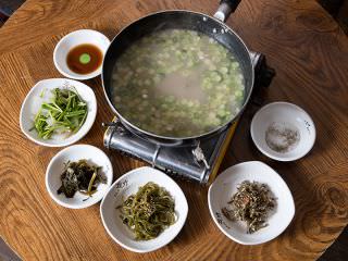「韓牛の内臓煮込みスープ」