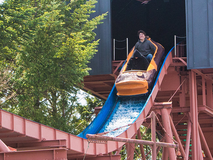 「冒険の国」の「急流乗り」は身長80センチ以上なら保護者同伴でOK