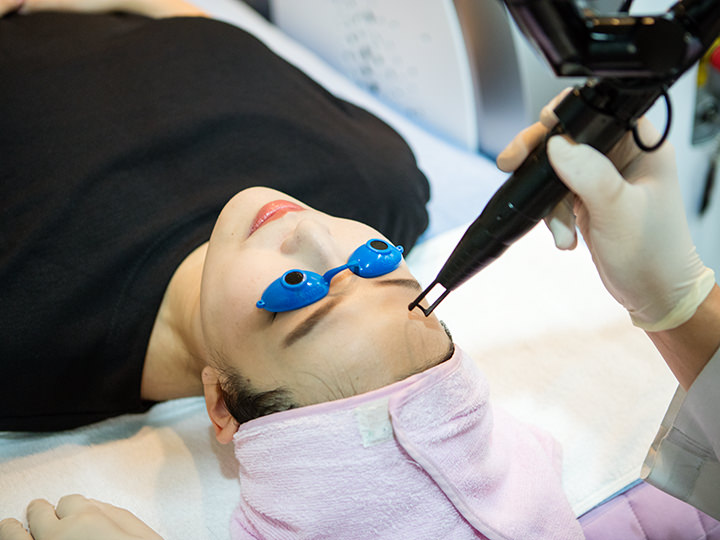 いちご鼻とはお別れ 韓国美容皮膚科の毛穴ケア アクアピーリングのすべて