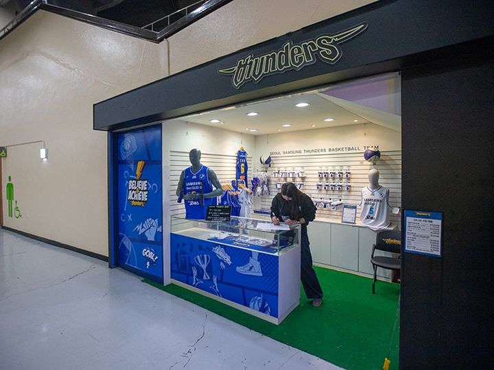 グッズショップ