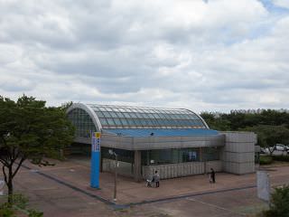仁川地下鉄１号線 文鶴競技場駅 ２番出口すぐ