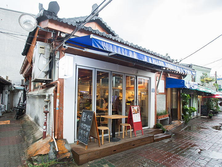 お店は「益善洞韓屋村」内にあります