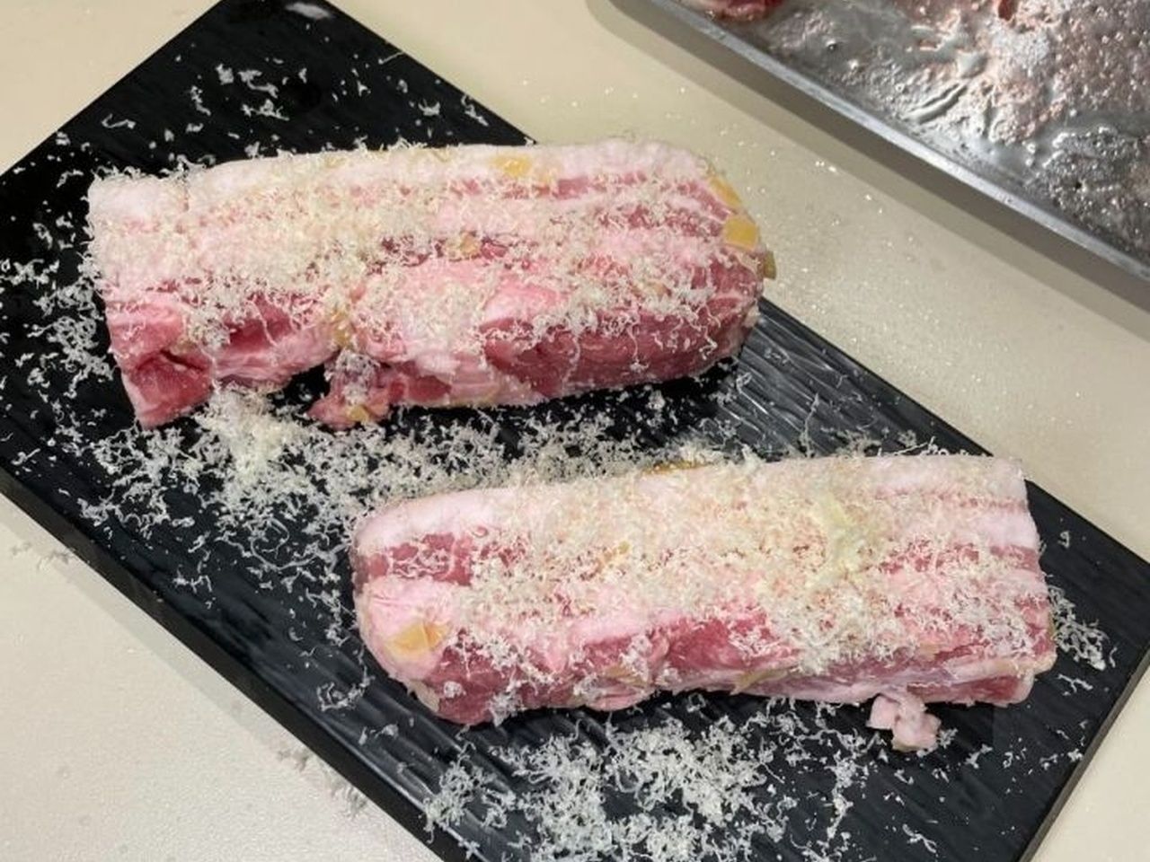 蜜ろうがかかった肉厚サムギョプサル