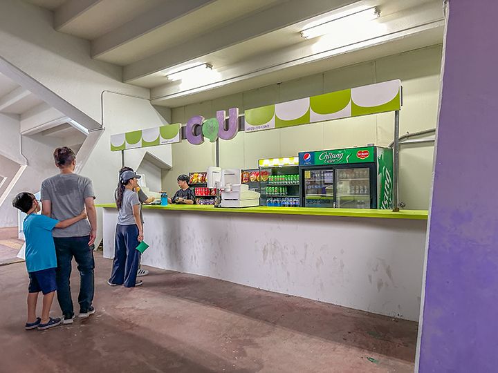 コンビニエンスストア