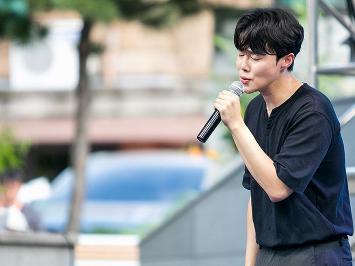 歌手やバンドの公演も