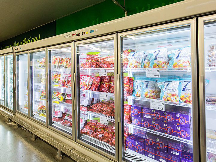 「冷凍食品売り場」