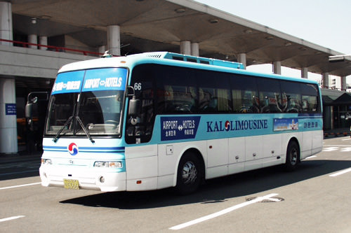 空港リムジンバス(高級)※写真はKALリムジンバス