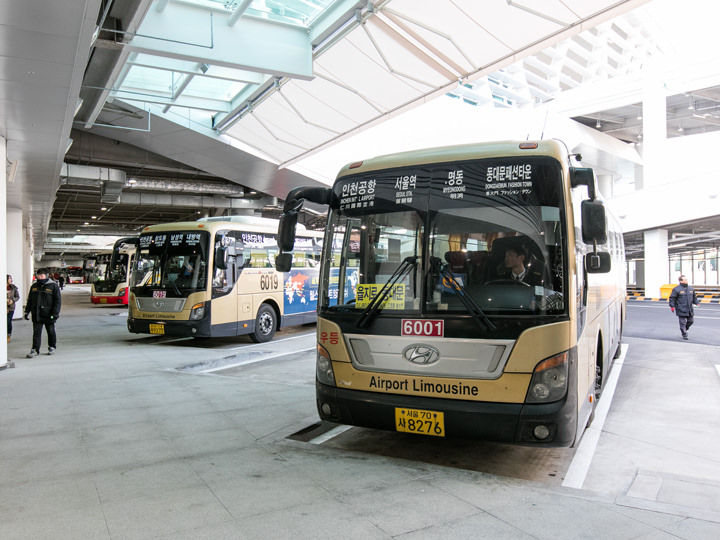 フロントガラスの行き先表示