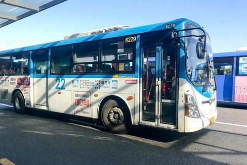 座席バス(横4列シート) 座席バス(横4列シート)