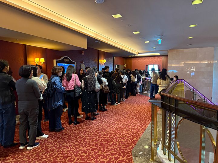 インターミッション休憩時のお手洗いは混みあいます