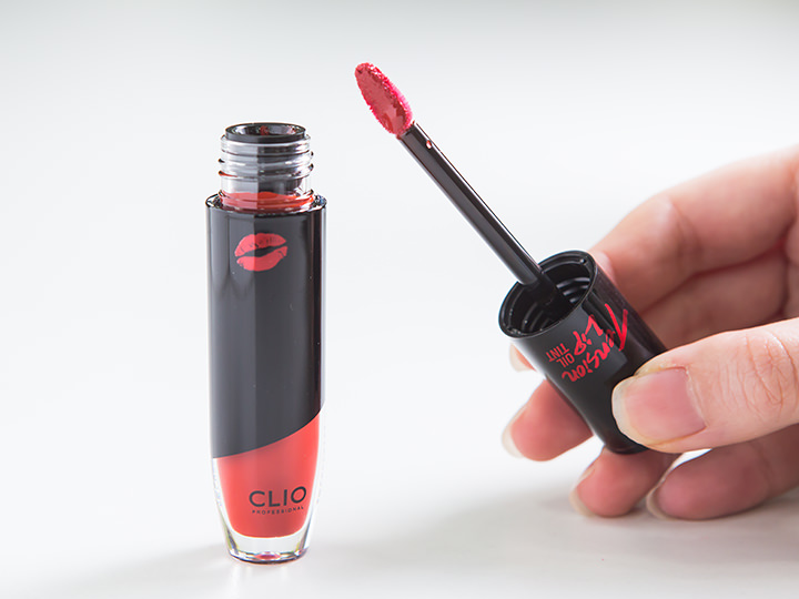 使用したカラーは、レッドボム