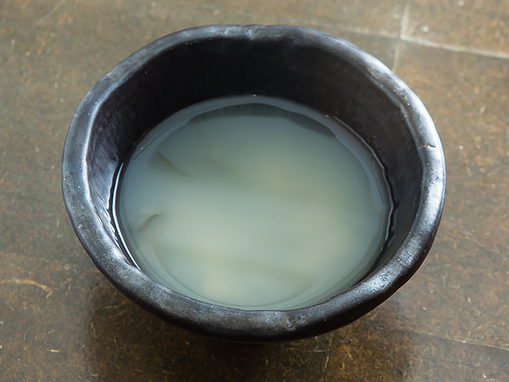 ウニ入りワカメスープ