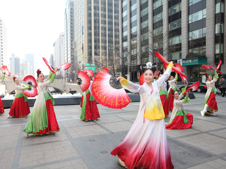 様々なイベントが催される広場