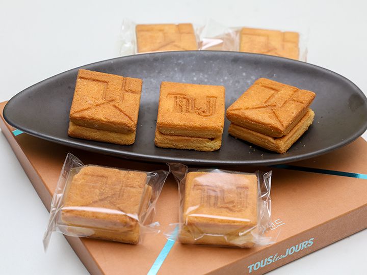 「ゴッドサンド」
1箱(9個入り)16,000ウォン