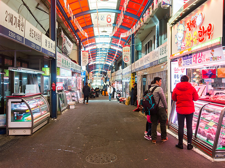 店舗のほとんどが精肉店