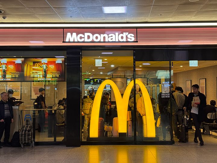マクドナルド
2階