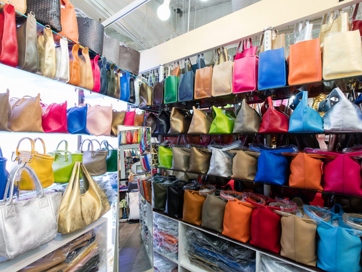 上質の革バッグをリーズナブルな卸価格で購入できる人気店「Luxville(ラックスビル)」